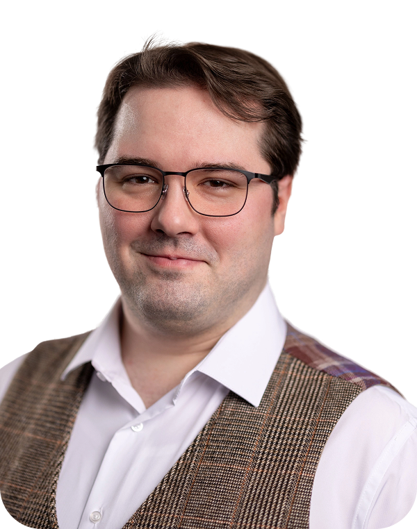 Bradley Leonard Headshot
